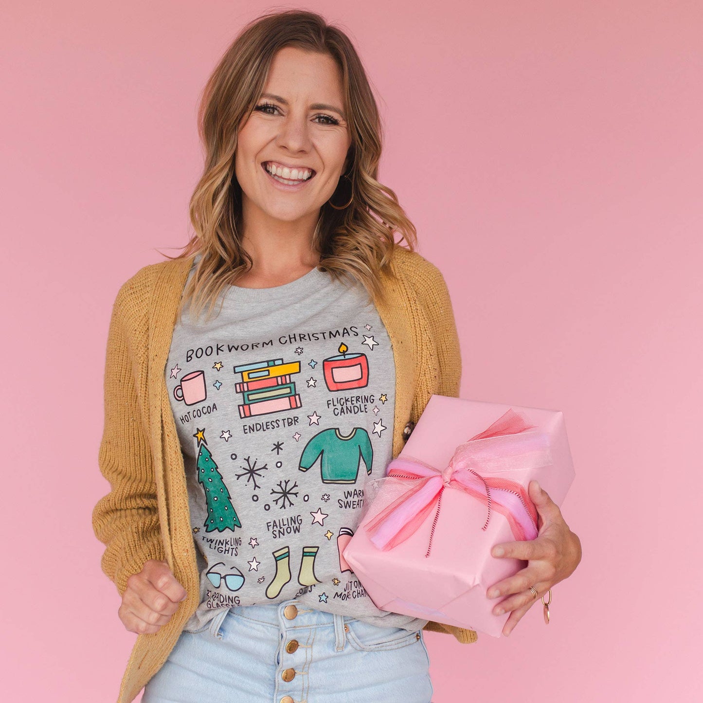 Bookworm Christmas - Pippi Tee - Ash